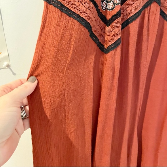 ANTHROPOLOGIE Maeve Desert Embroidered Jumpsuit SIZE 4 EUC - Picture 8 of 16